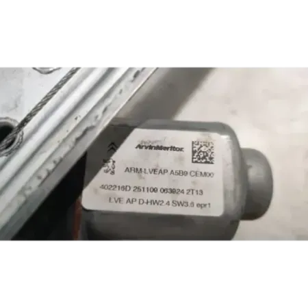 Mecanisme + moteur de leve-glace avant droite citroen c3 2