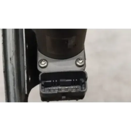 Mecanisme + moteur de leve-glace arriere droite citroen c3 2