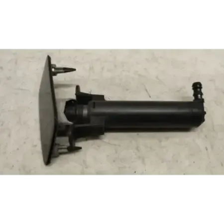 Gicleur lave-phare avant droit audi a3 8v