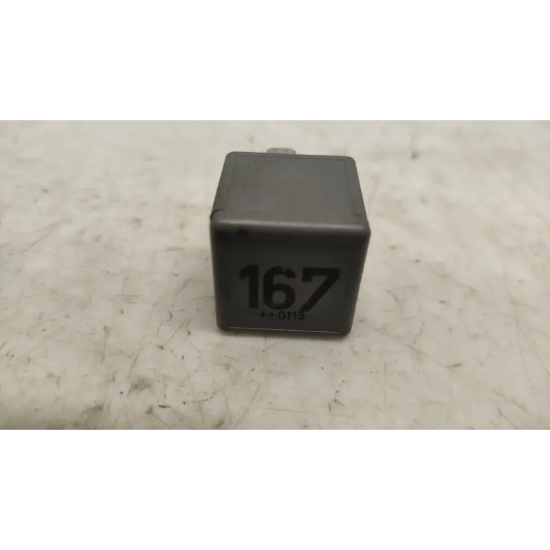 Relais audi a3 8l