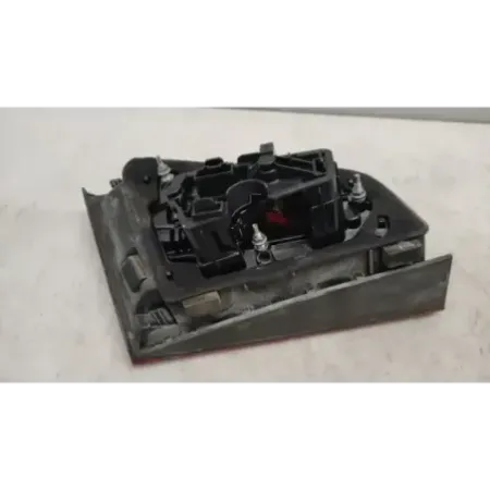 Feu arriere interieur droit audi a3 8v