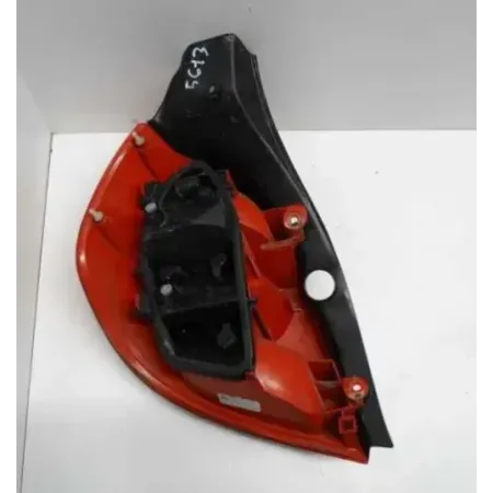 Feu arriere droit renault clio 3 iii
