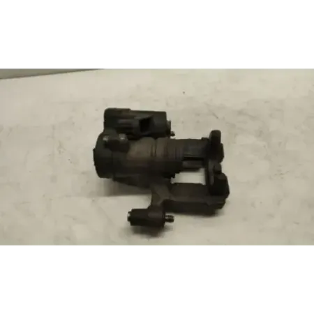 Etrier de frein arriere droit audi a3 8v