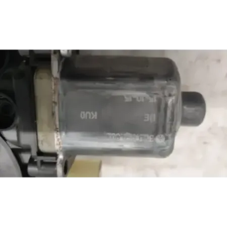 Moteur leve-glace arriere droit audi a3 8v