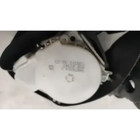 Ceinture avant droite bmw serie 1 f20/f21