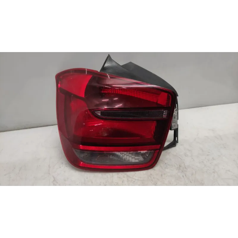 Feu arriere gauche bmw serie 1 f20/f21