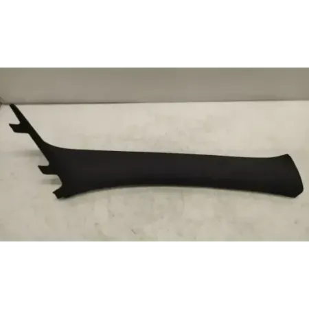 Montant de pare brise avant droit bmw serie 1 f20/f21