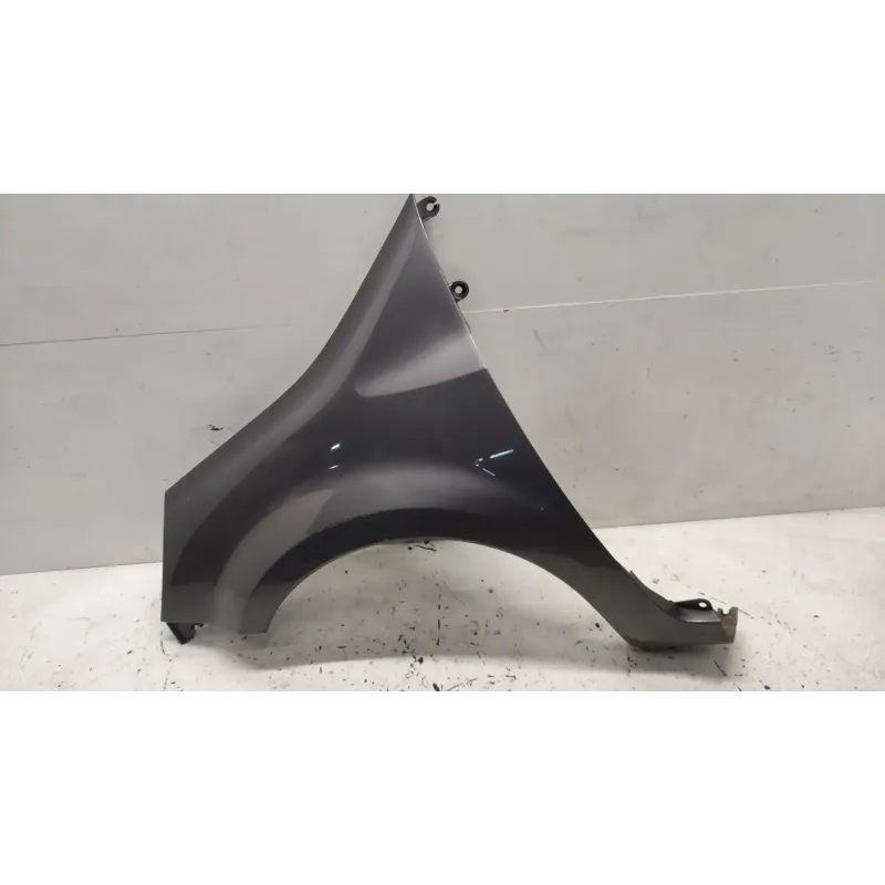 Aile avant gauche renault modus