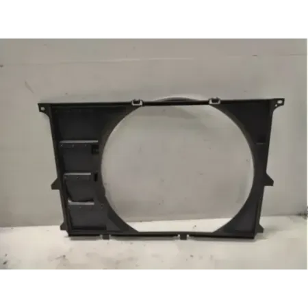 Buse ventilateur bmw serie 7 e32