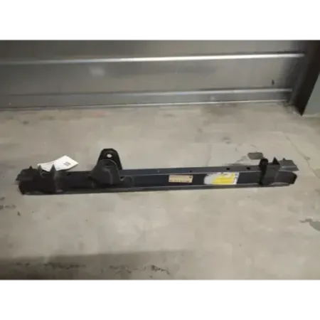 Traverse arriere bmw serie 3 e30