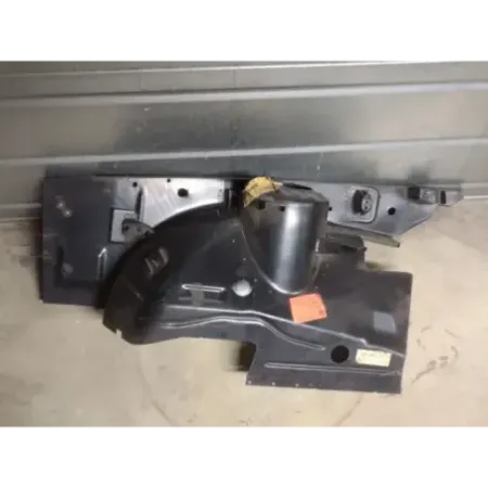 Passage de roue avant droit bmw serie 3 e30