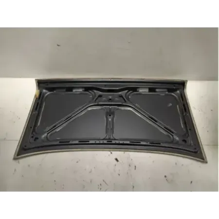 Malle / hayon / coffre bmw serie 3 e21