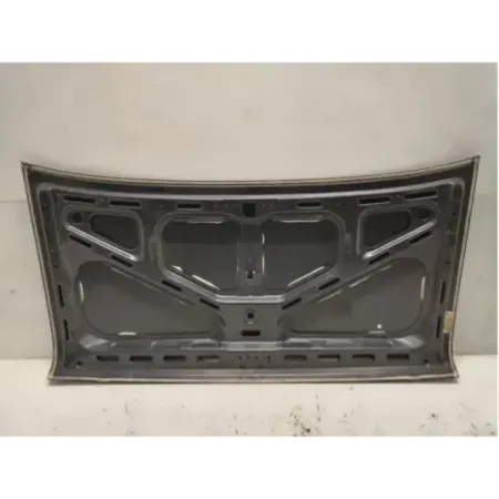 Malle / hayon / coffre bmw serie 5 e12