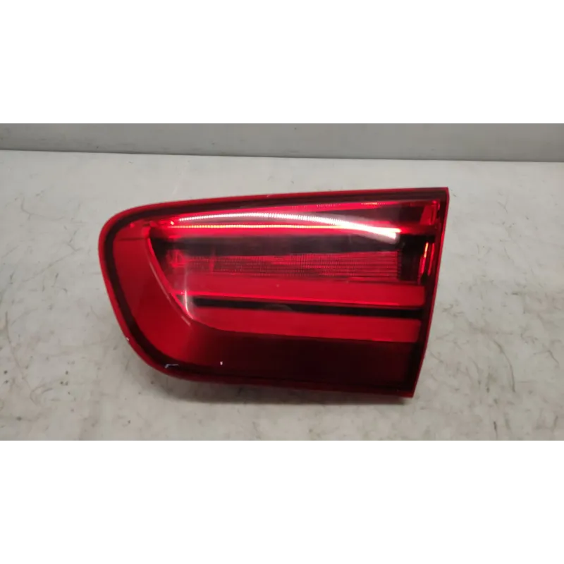 Feu arriere interieur droit bmw serie 1 f20/f21