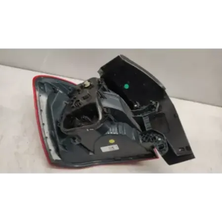 Feu arriere droit bmw serie 1 f20/f21