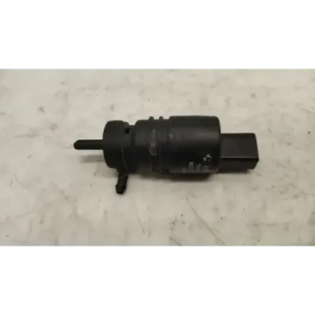 Pompe lave-glace avant bmw serie 3 e46