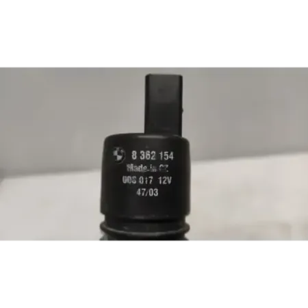 Pompe lave-glace avant bmw serie 3 e46