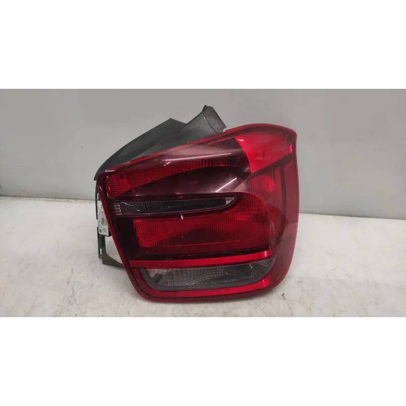 Feu arriere droit bmw serie 1 f20/f21