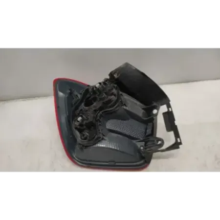 Feu arriere droit bmw serie 1 f20/f21