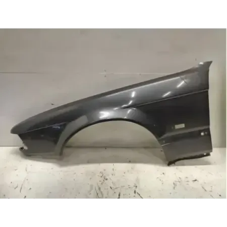 Aile avant gauche bmw serie 7 e32