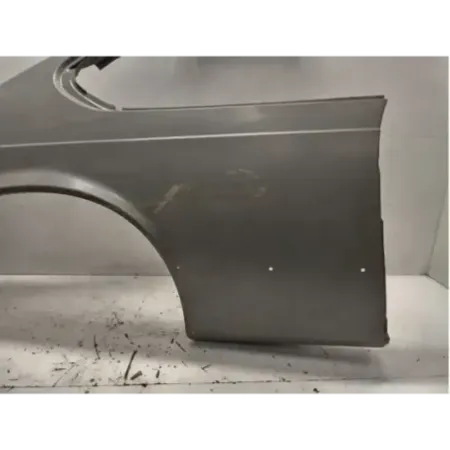 Aile arriere droite bmw serie 6 e24