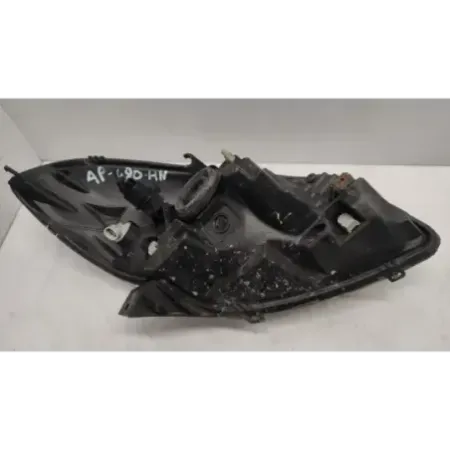 Phare gauche dacia sandero 1 i