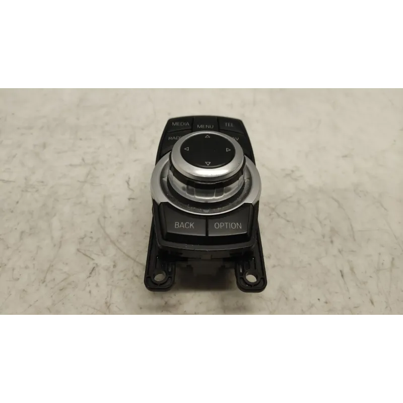 Commande navigation gps bmw serie 1 f20/f21