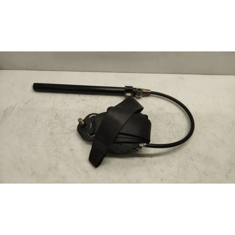 Ceinture avant droite volkswagen golf 4 iv