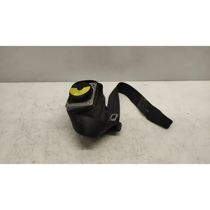Ceinture avant droite volkswagen golf 4 iv