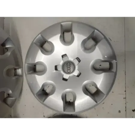 Enjoliveur de roue audi a1 8x