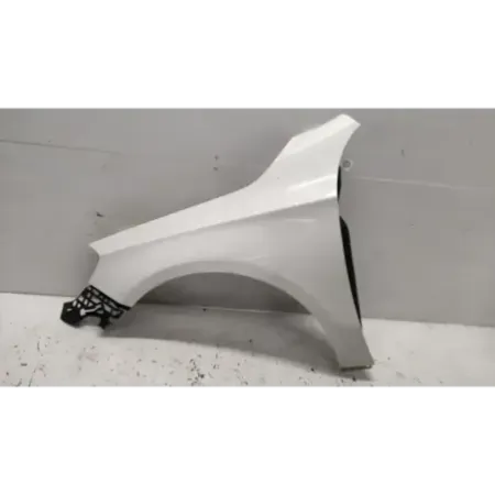 Aile avant gauche mercedes classe a