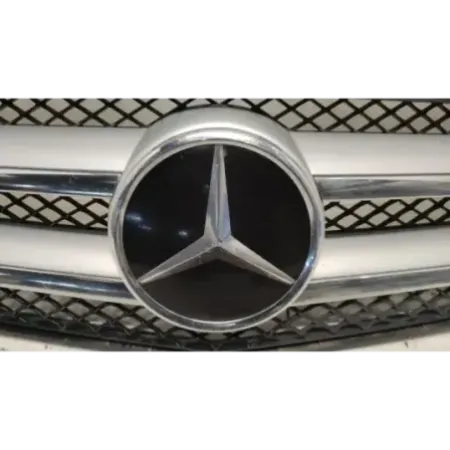 Calandre mercedes classe