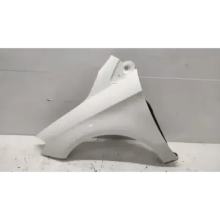 Aile avant gauche mercedes classe