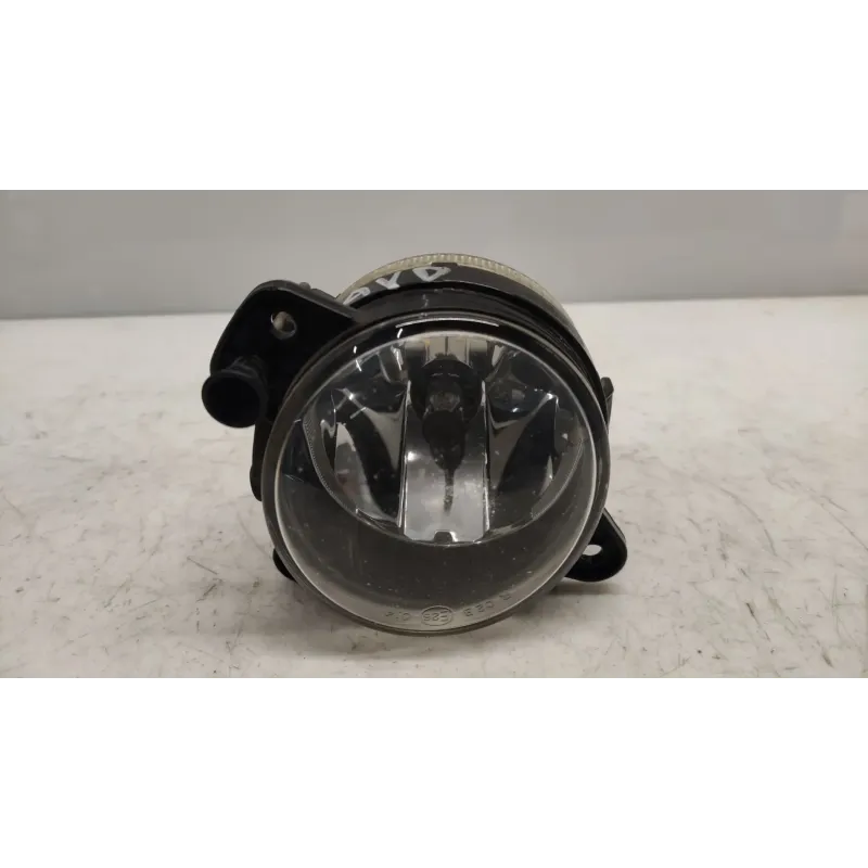 Phare anti-brouillard droit volkswagen polo 9n iv