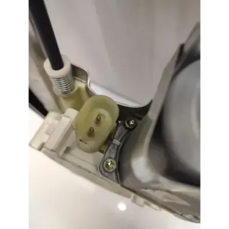 Mecanisme + moteur de leve-glace avant droite bmw serie 5 e39