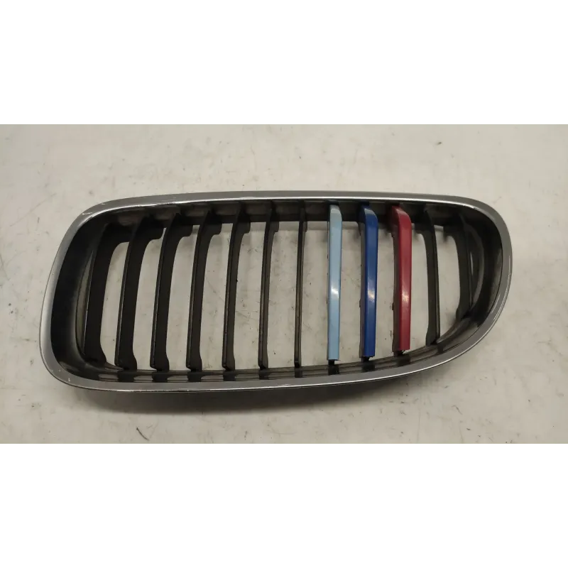 Calandre gauche bmw serie 3 e90/e91