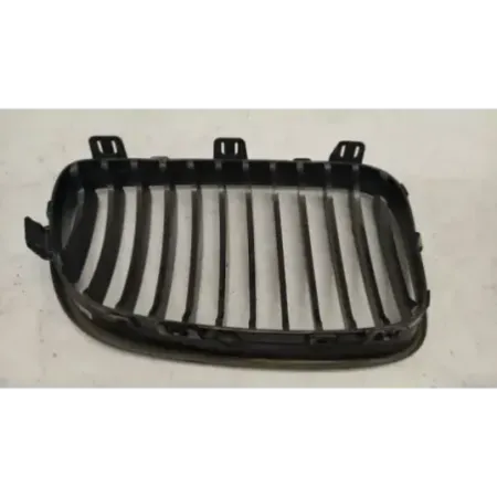 Calandre gauche bmw serie 1 e82/e88