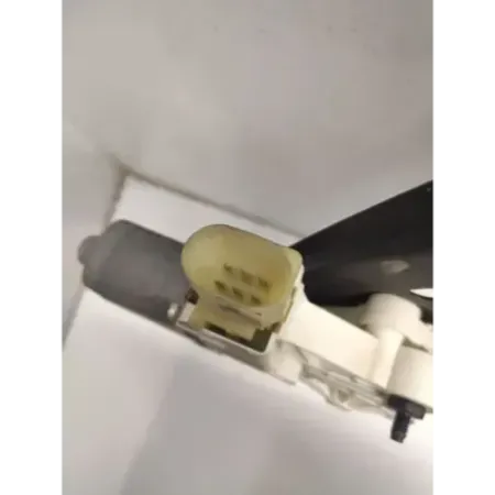 Mecanisme + moteur de leve-glace avant droite bmw serie 3 e90/e91