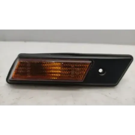 Repetiteur avant droit bmw serie 3 e36