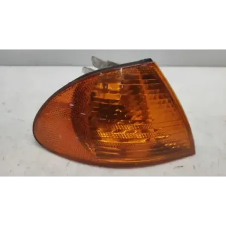 Clignotant avant droit bmw serie 3 e46