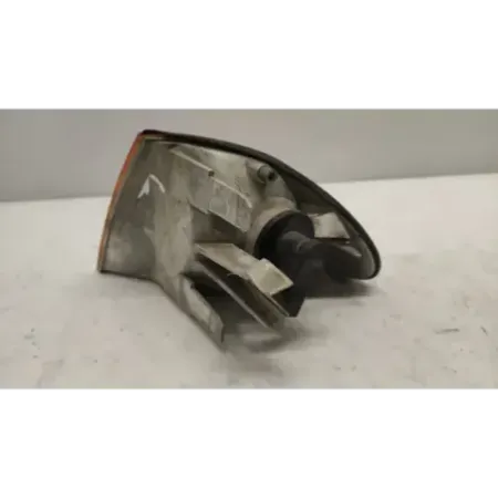 Clignotant avant droit bmw serie 3 e46