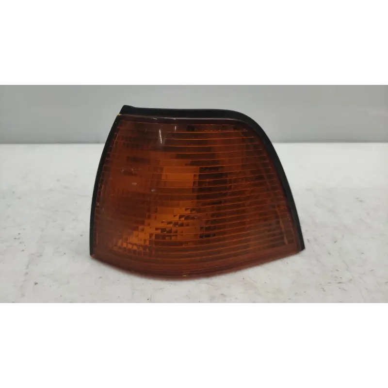 Clignotant avant gauche bmw serie 3 e36