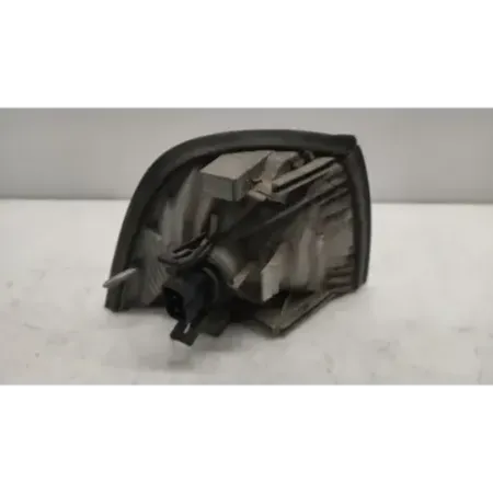 Clignotant avant gauche bmw serie 3 e36