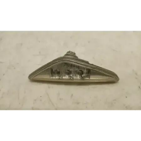 Repetiteur avant droit bmw serie 3 e46