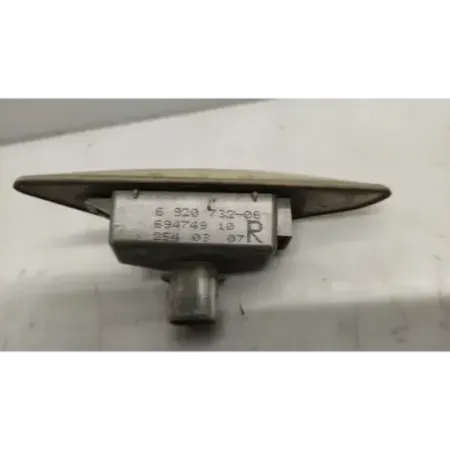 Repetiteur avant droit bmw serie 3 e46