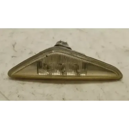 Repetiteur avant droit bmw serie 3 e46