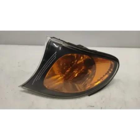 Clignotant avant gauche bmw serie 3 e46