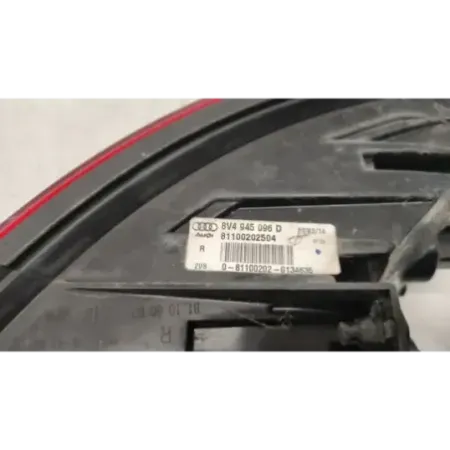 Feu arriere droit audi a3 8v