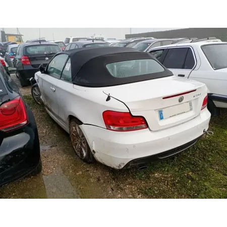 Série 1 E88 123D 2011