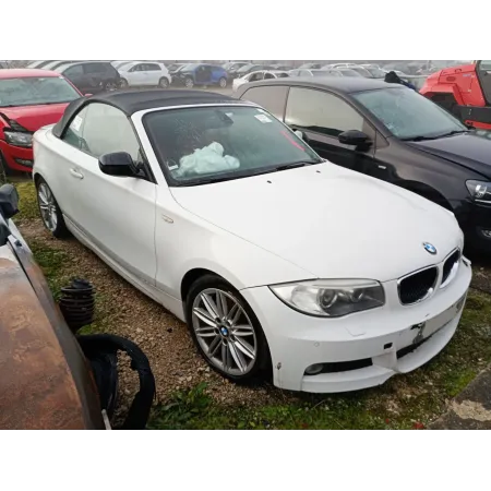 Série 1 E88 123D 2011